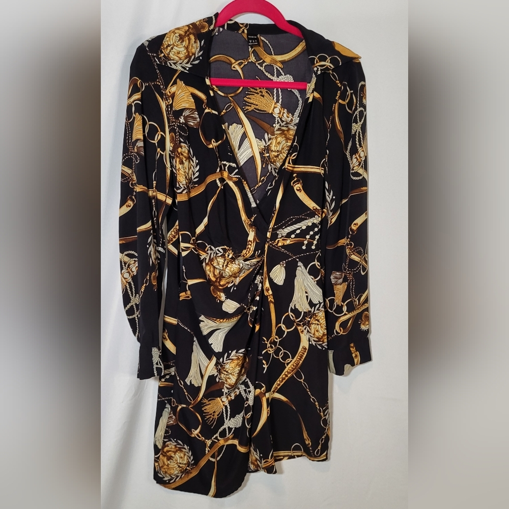 SHEIN Black and Gold Bold Classic Print Ling Sleeve Dress Slit Nautical Coastal